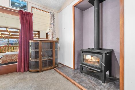 Photo of property in 10 Denniston Road, John Creek, Wanaka, 9382