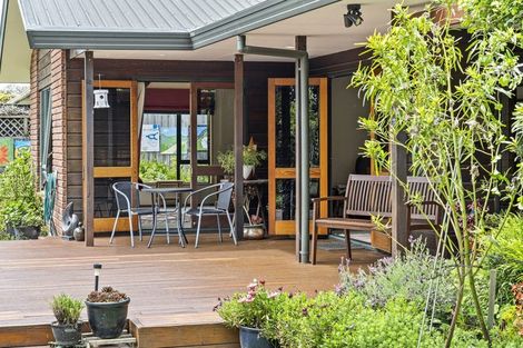 Photo of property in 71 Taylor Street, Cambridge, 3434