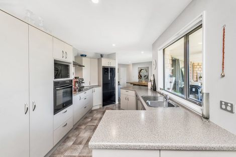 Photo of property in 18 Stanwood Grove, Darfield, 7510