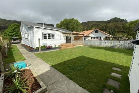 Photo of property in 253 Riverside Drive, Waterloo, Lower Hutt, 5011