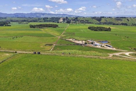 Photo of property in 1968 Kimbolton Road, Kiwitea, Feilding, 4777