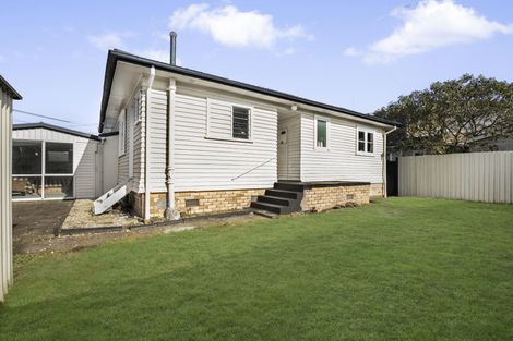 Photo of property in 1/52 Takanini Road, Takanini, 2112