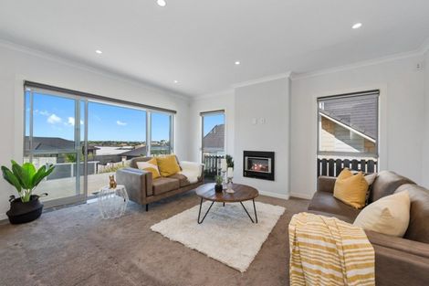 Photo of property in 11 Castleton Way, Flagstaff, Hamilton, 3210