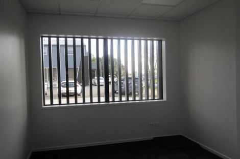 Photo of property in The Rise, 5 Hatfield Place, Albany Heights, Auckland, 0632