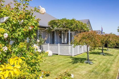 Photo of property in 56 Mokihi Gardens, Hillmorton, Christchurch, 8024