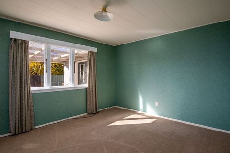 Photo of property in 2 Campbell Street, Alexandra, 9320