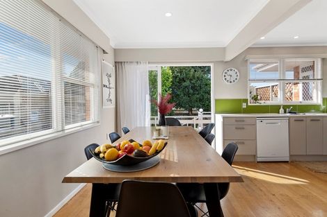 Photo of property in 9a Lilac Place, Otumoetai, Tauranga, 3110