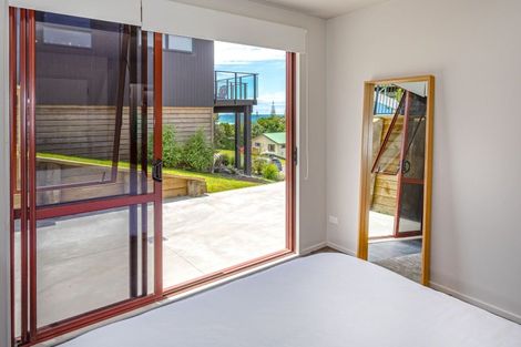 Photo of property in 208 Russell Bruce Place, Onemana, Whangamata, 3691