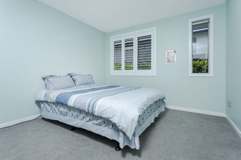 Photo of property in 8 Hornbill Drive, Fairview Heights, Auckland, 0632