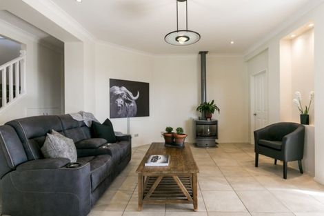 Photo of property in 2 The Croft, Havelock North, 4130