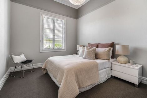 Photo of property in 173 Vauxhall Road, Narrow Neck, Auckland, 0624