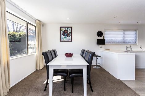 Photo of property in 1/31a Lansbury Avenue, Strowan, Christchurch, 8052