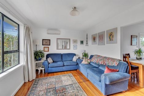Photo of property in 16 Dunedin Street, Redwood, Christchurch, 8051