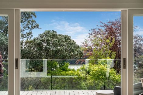 Photo of property in 51 Hinemoa Street, Birkenhead, Auckland, 0626