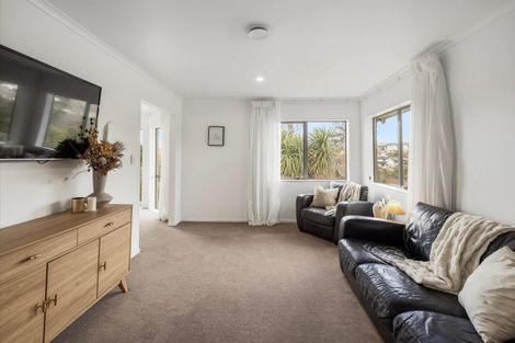 Photo of property in 28 Tuscany Place, Ohauiti, Tauranga, 3112