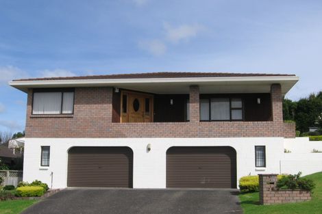 Photo of property in 29 Vintage Drive, Henderson, Auckland, 0612