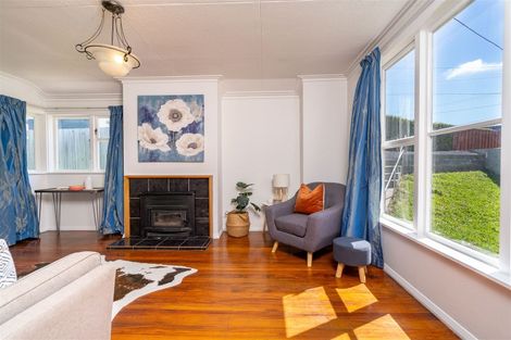 Photo of property in 27 Hanlon Street, Halfway Bush, Dunedin, 9010