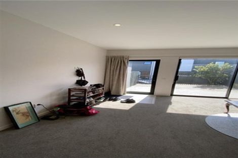 Photo of property in 17/6 Oswald Crescent, Paparangi, Wellington, 6037