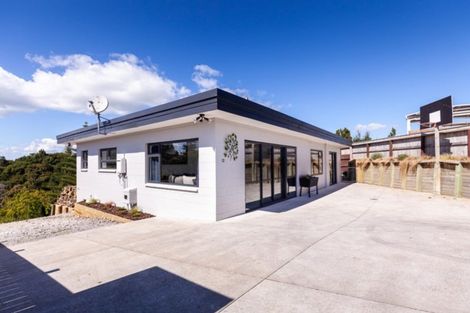 Photo of property in 12 Evelyn Place, Welbourn, New Plymouth, 4310