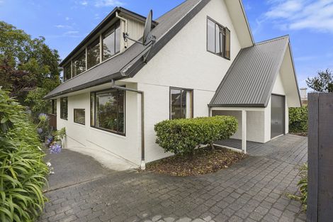 Photo of property in 43 Pacific Street, Roslyn, Dunedin, 9010