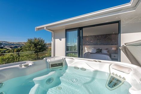 Photo of property in 20 Silicon Way, Fitzherbert, Palmerston North, 4410