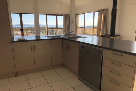 Photo of property in 85 Wade River Road, Stanmore Bay, Whangaparaoa, 0932