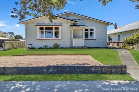 Photo of property in 6 Harper Street, Gonville, Whanganui, 4501