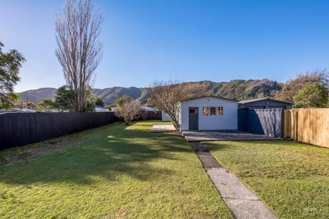 Photo of property in 23 Dover Road, Wainuiomata, Lower Hutt, 5014