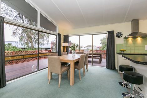 Photo of property in 27 James Cook Street, Havelock North, 4130