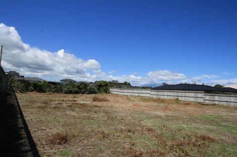 Photo of property in 4b Sampson Avenue, Waiwhakaiho, New Plymouth, 4312