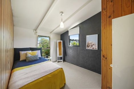 Photo of property in 1/57 Meadway, Sunnyhills, Auckland, 2010