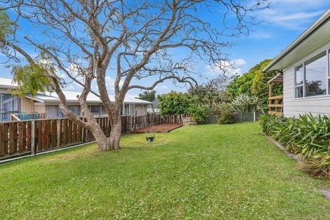 Photo of property in 24 Hilltop Avenue, Morningside, Whangarei, 0110