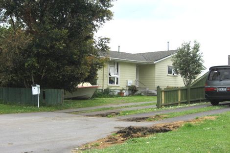 Photo of property in 4 Gypsy Moth Place, Rosehill, Papakura, 2113