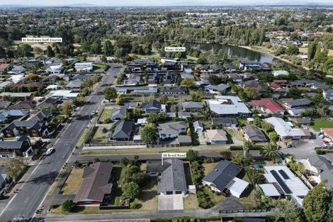 Photo of property in 38 Braid Road, St Andrews, Hamilton, 3200