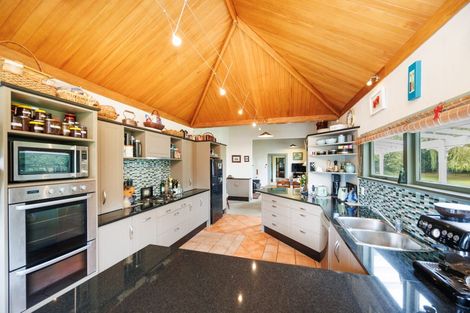 Photo of property in 394 Kairanga Bunnythorpe Road, Bunnythorpe, Palmerston North, 4478