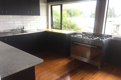 Photo of property in 83 Pembroke Street, Hamilton Lake, Hamilton, 3204