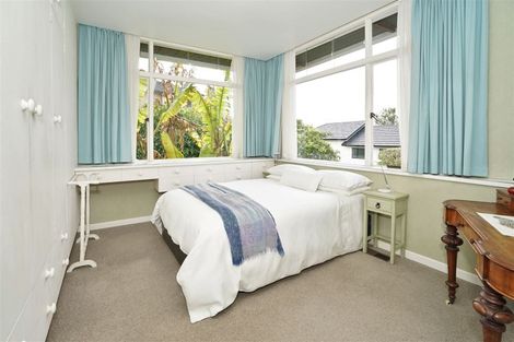 Photo of property in 162 Cambridge Road, Hillcrest, Hamilton, 3216