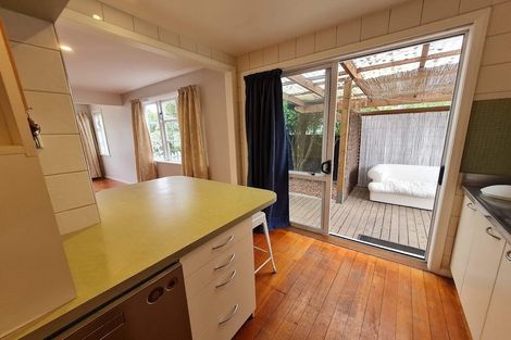 Photo of property in 43 Pitcairn Crescent, Bryndwr, Christchurch, 8053