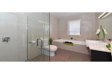 Photo of property in 15 Dawood Place, The Gardens, Auckland, 2105