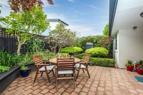 Photo of property in 293a Eastern Terrace, Sydenham, Christchurch, 8023