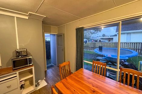 Photo of property in 21 Hamilton Drive, Waiuku, 2123