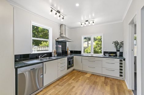 Photo of property in 46 Moores Valley Road, Wainuiomata, Lower Hutt, 5014