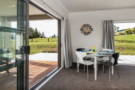 Photo of property in 111 Kenrigg Road, Kinloch, Taupo, 3377