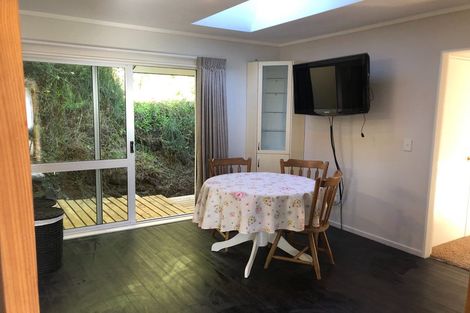 Photo of property in 23 Edgeware Road, Wilton, Wellington, 6012