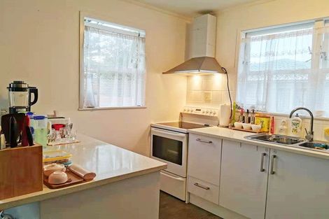 Photo of property in 22 Keldale Place, Forrest Hill, Auckland, 0620