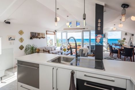 Photo of property in 154 Owhiro Bay Parade, Owhiro Bay, Wellington, 6023