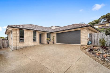 Photo of property in 19 Barwick Place, Stanmore Bay, Whangaparaoa, 0932