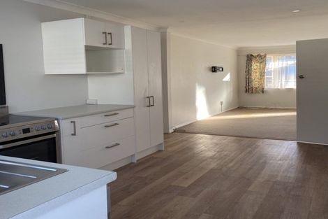 Photo of property in 5b Hall Grove, Ebdentown, Upper Hutt, 5018