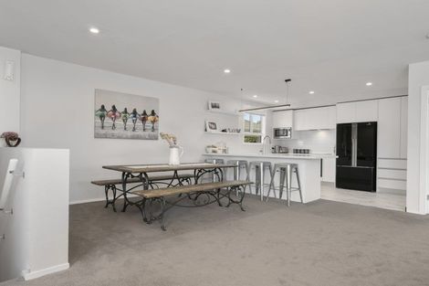 Photo of property in 3 Kitchener Terrace, Moturoa, New Plymouth, 4310