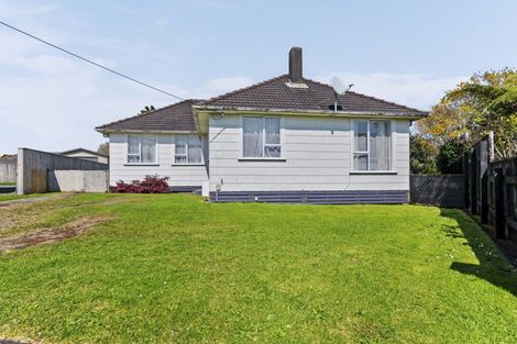 Photo of property in 24 Ridd Street, Lynmouth, New Plymouth, 4310